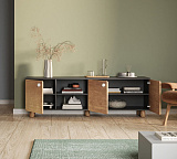 Комод низкий с тремя дверками Сплит SP05