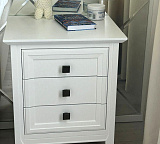 Тумба прикроватная Tesoro 3 ящика