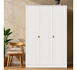 Шкаф трехдверный Bari