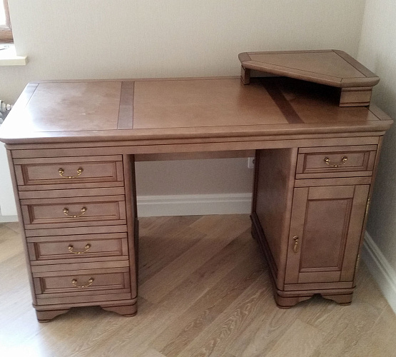 Фото Стол письменный Марина СКМ-001-19(-01)