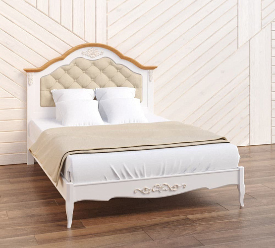 Фото Кровать двуспальная Marlette WOOD с мягким изголовьем