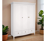 Шкаф трехдверный Majessa