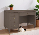 Cтол письменный Majessa однотумбовый