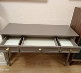 Стол-консоль Tesoro 3 ящика